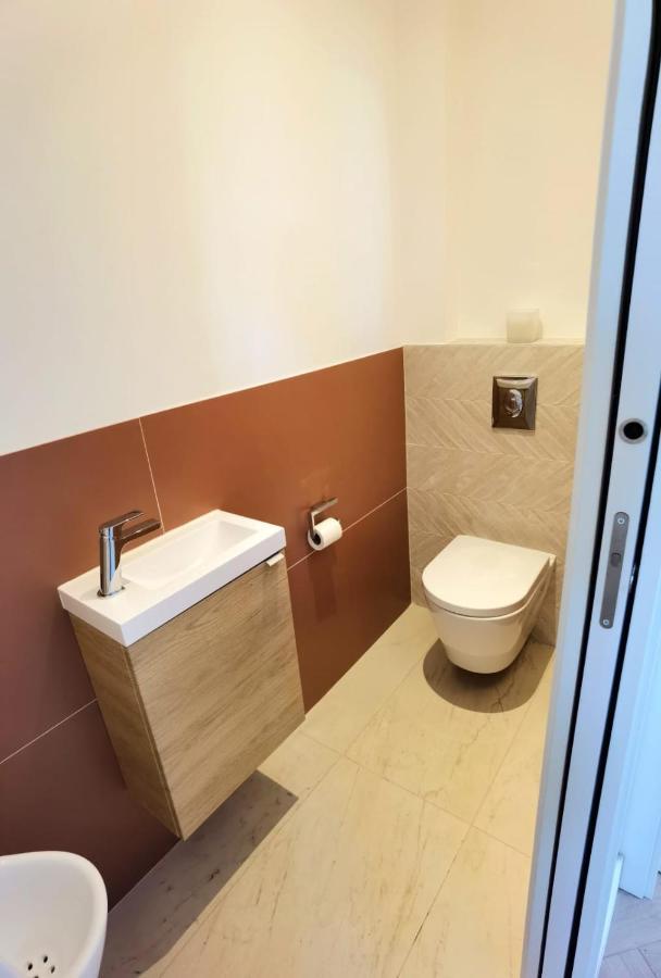 Piscine Et Jacuzzi Loft Ravissant Dans Une Maison Basque อองเกลต์ ภายนอก รูปภาพ