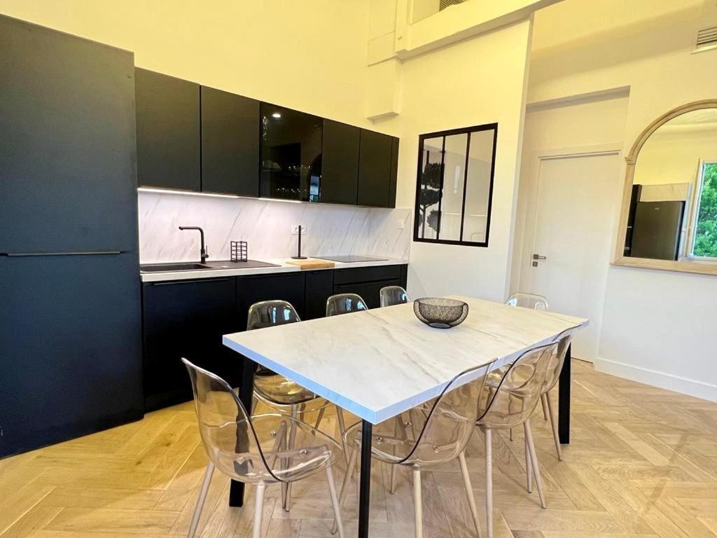 Piscine Et Jacuzzi Loft Ravissant Dans Une Maison Basque อองเกลต์ ภายนอก รูปภาพ